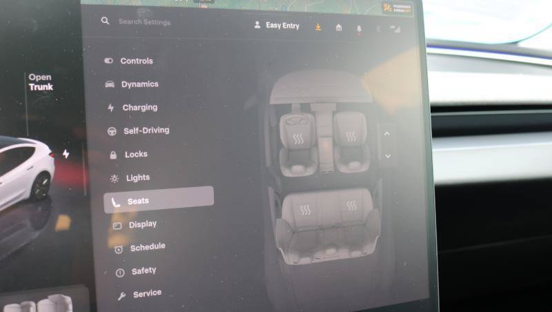 Used 2025 Tesla Model 3 Long Range RWD image 16