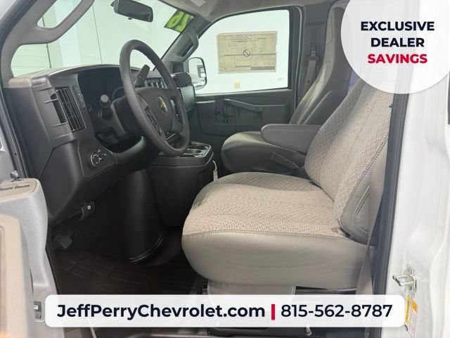 New 2026 Chevrolet Express 2500 Extended w/ Driver Convenience Package RWD image 10