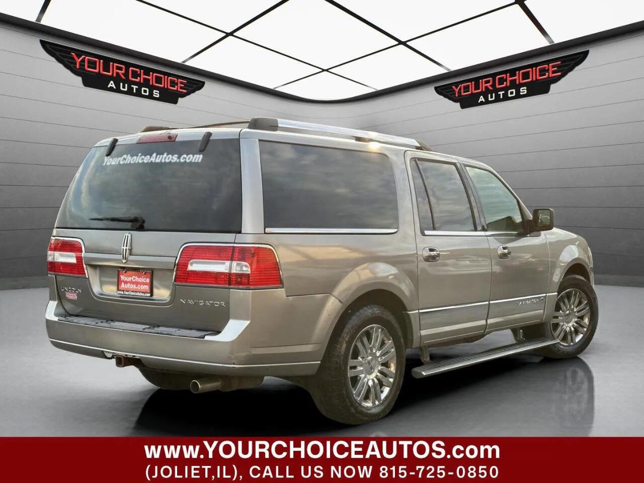 Used 2008 Lincoln Navigator L 4WD image 5