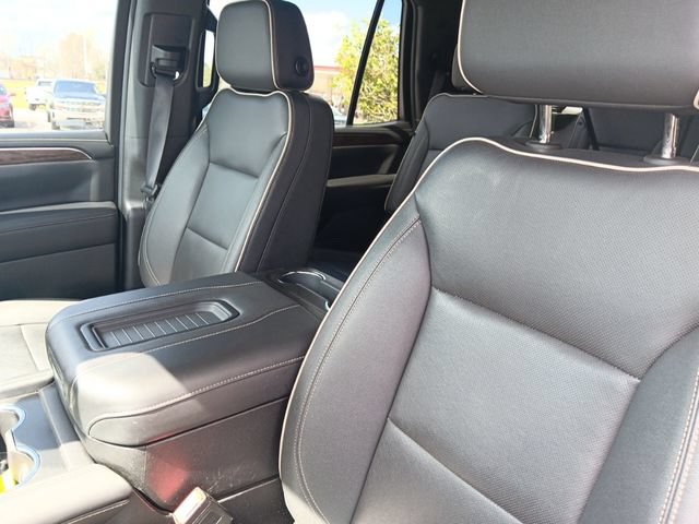 Used 2024 Chevrolet Tahoe Premier RWD image 14