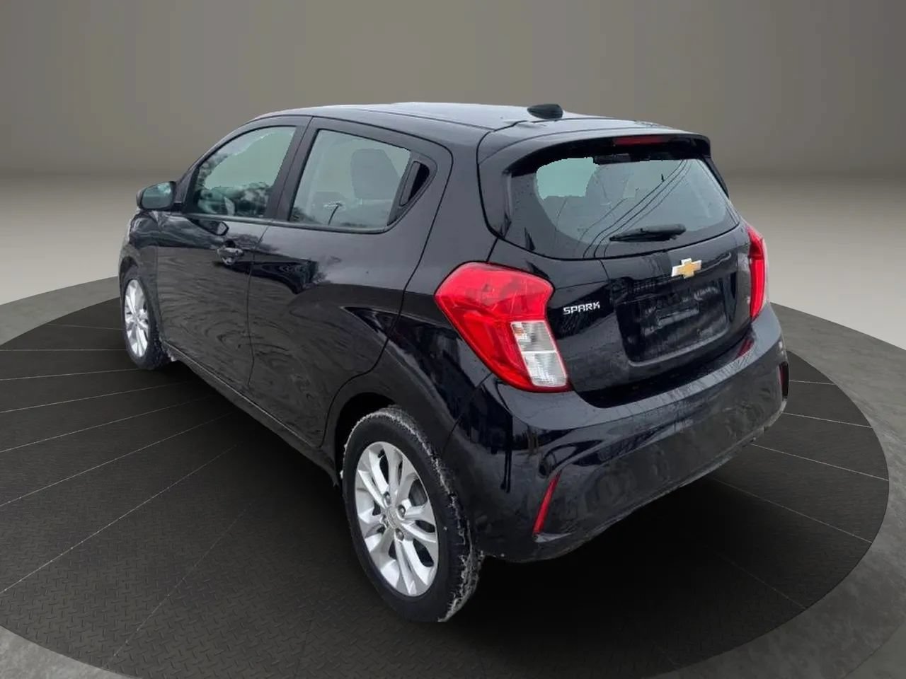 Used 2020 Chevrolet Spark LT FWD image 5