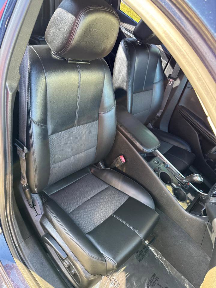 Used 2017 Chevrolet Impala LT image 13