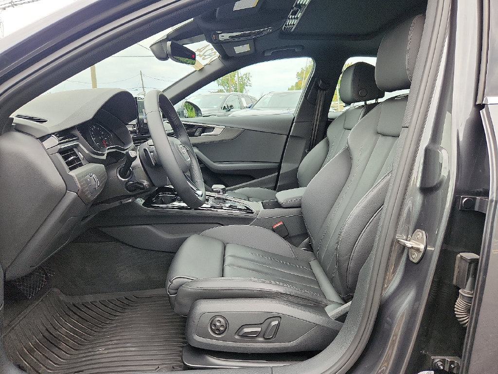 Used 2024 Audi A4 2.0T Premium w/ Convenience Package AWD/4WD image 18