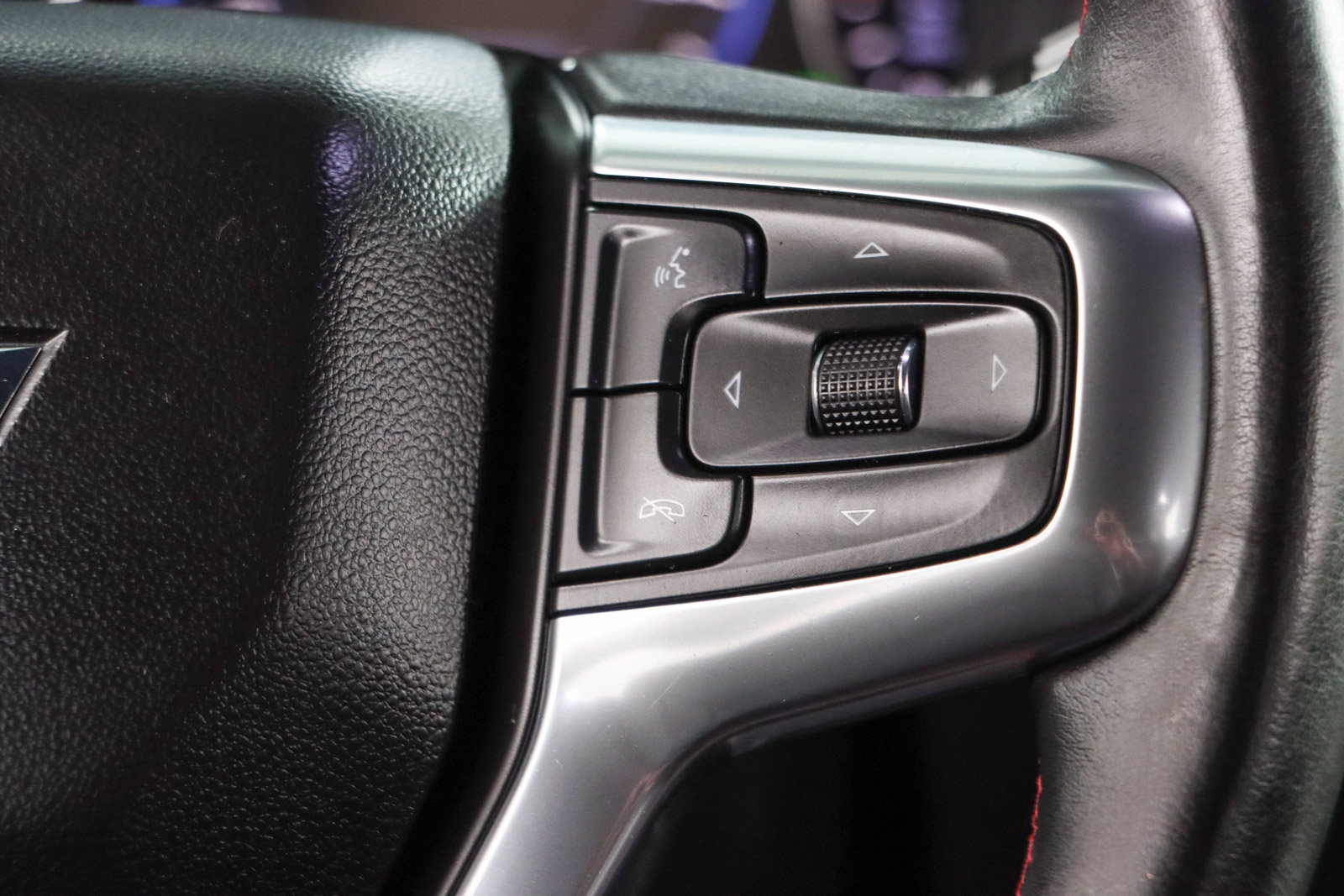 Used 2019 Chevrolet Blazer RS FWD image 14