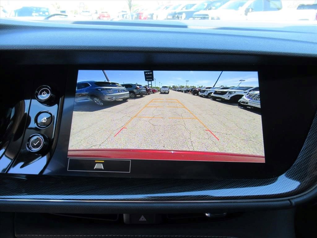 Certified 2023 Buick Envision Preferred FWD image 28