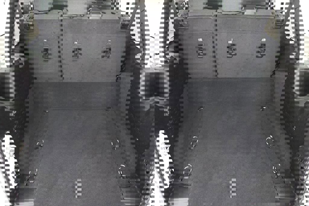 Used 2024 Jeep Wrangler Unlimited w/ Convenience Group image 28