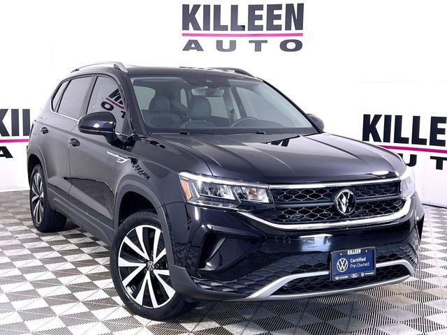 New 2024 Volkswagen Taos SE