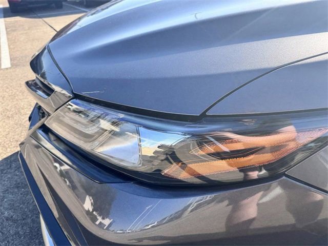 Used 2021 Toyota Camry XSE image 10