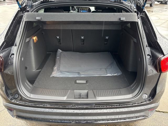 New 2026 Chevrolet Trax RS w/ Driver Confidence Package image 30