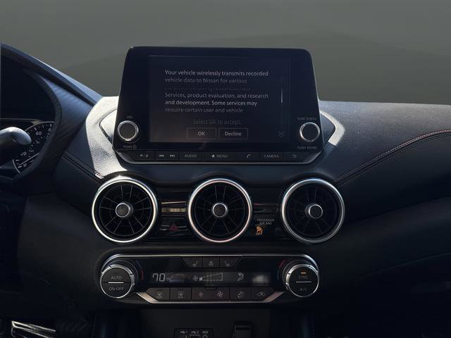 Used 2021 Nissan Sentra SR w/ SR Premium Package image 9