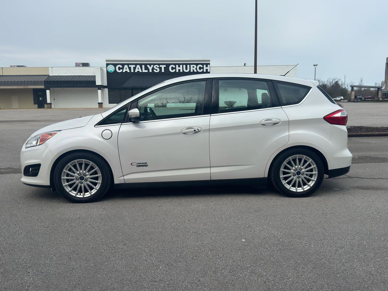 Used 2015 Ford C-MAX Energi SEL w/ Equipment Group 301A image 8