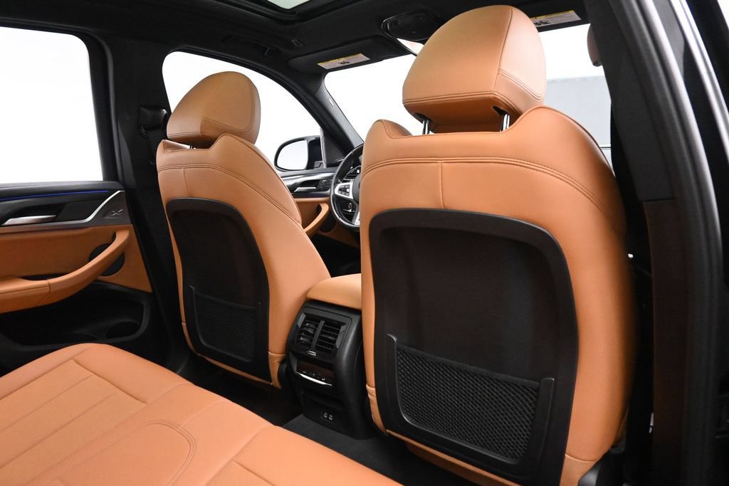 Used 2023 BMW X3 M40i AWD/4WD image 19