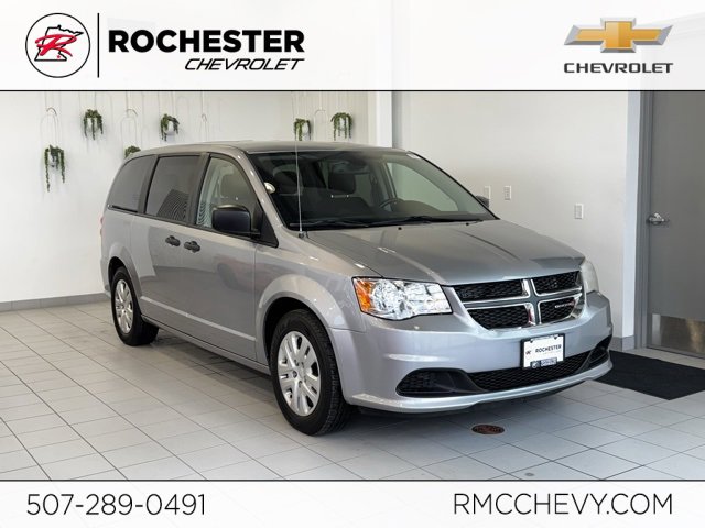 Used 2019 Dodge Grand Caravan SE w/ UConnect Hands-Free Group