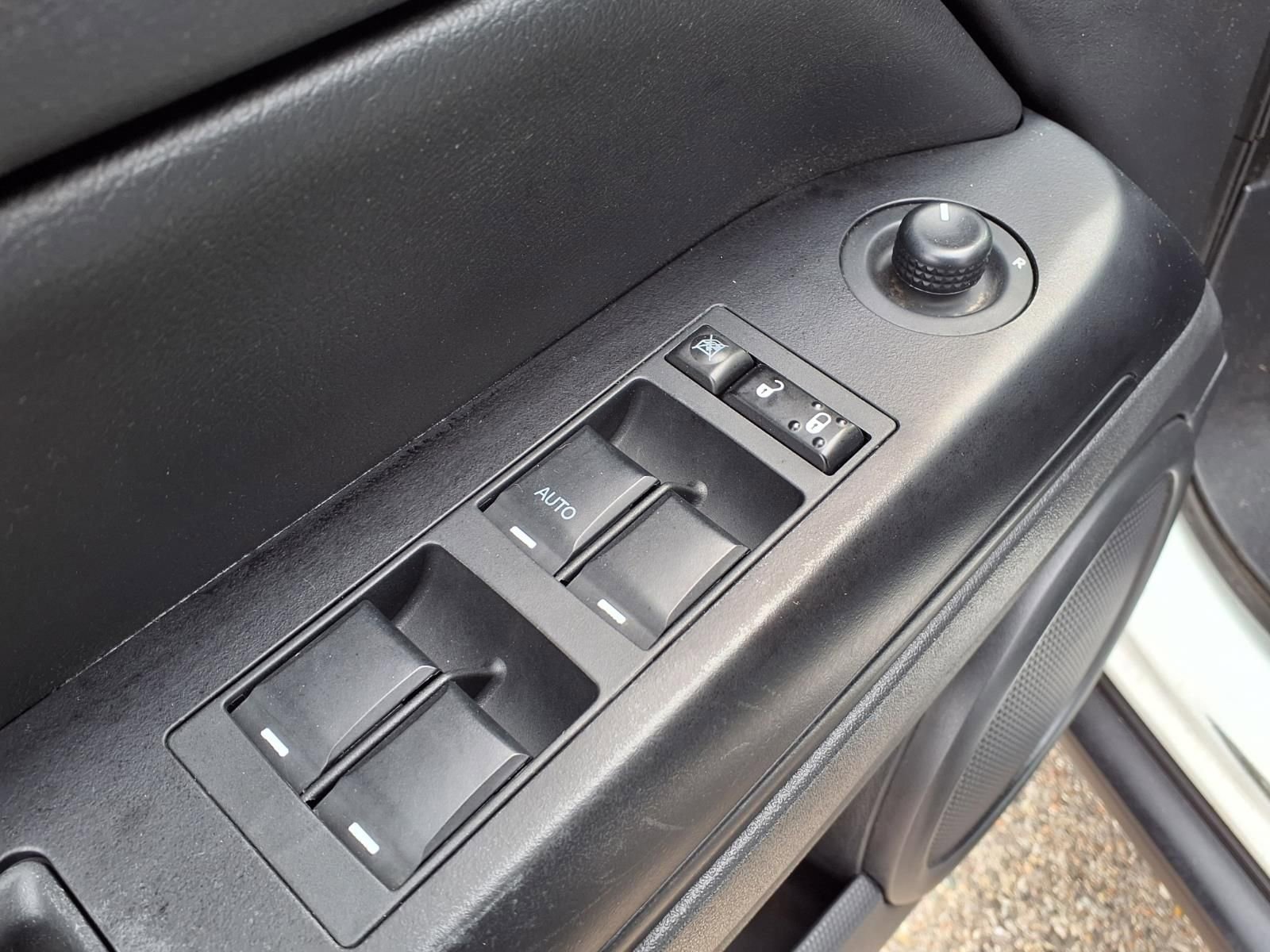 Used 2017 Jeep Patriot Sport w/ Power Value Group image 15