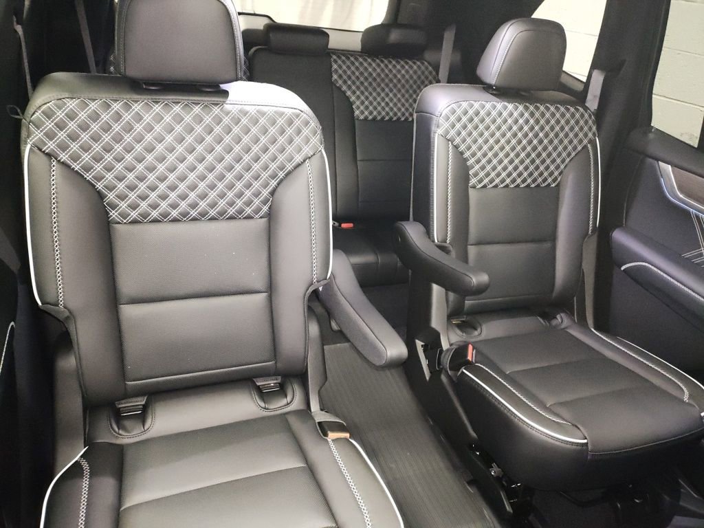 New 2026 GMC Acadia Denali w/ Super Cruise Package image 11