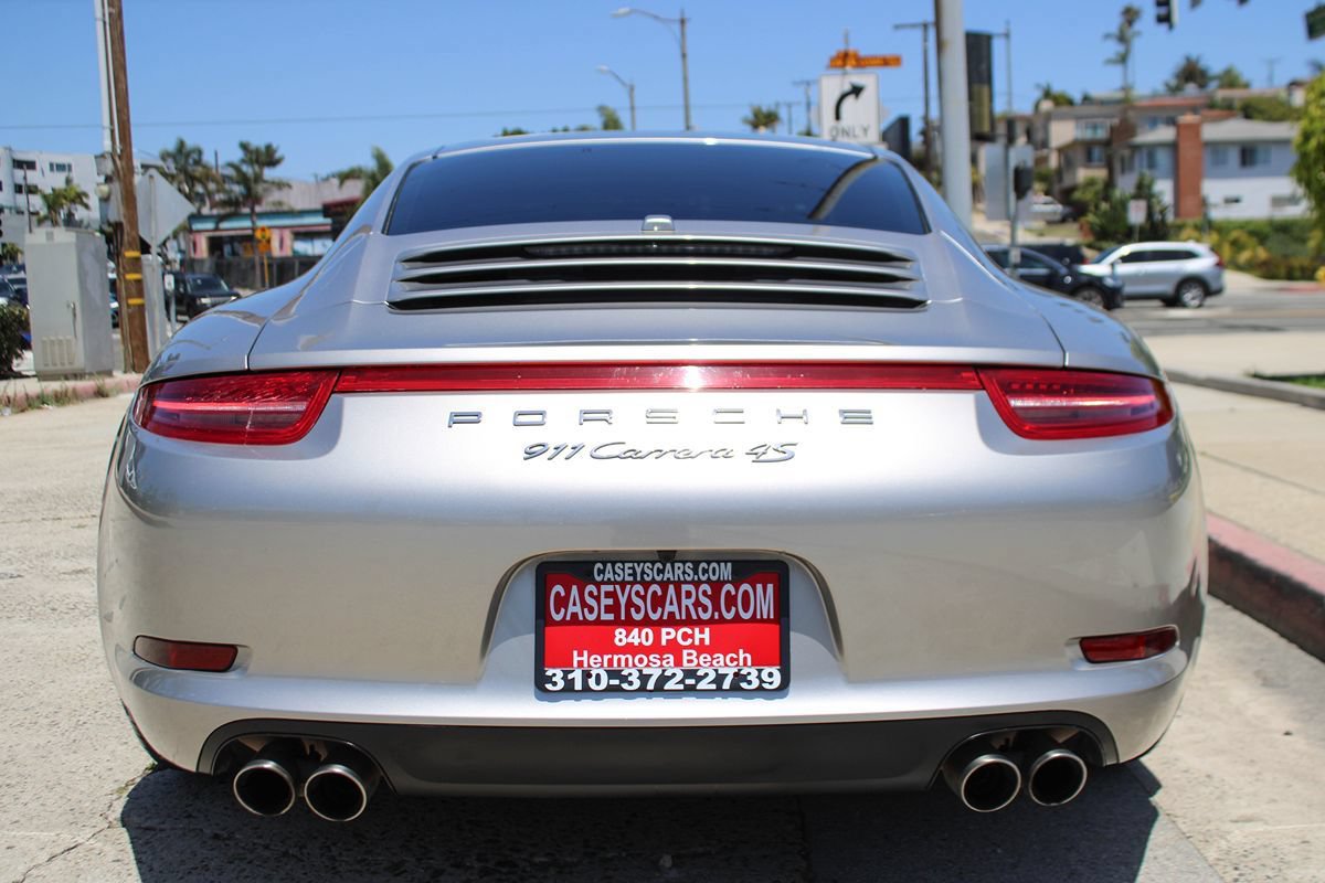 Used 2013 Porsche 911 Carrera 4S AWD/4WD image 5