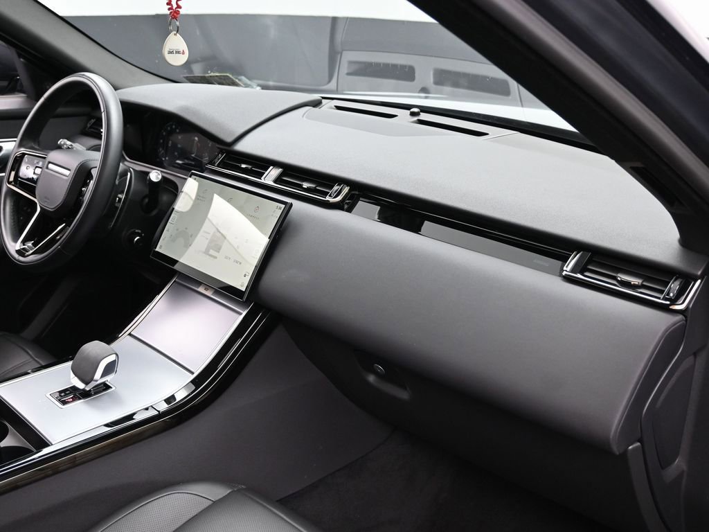 Used 2025 Land Rover Range Rover Velar S image 35