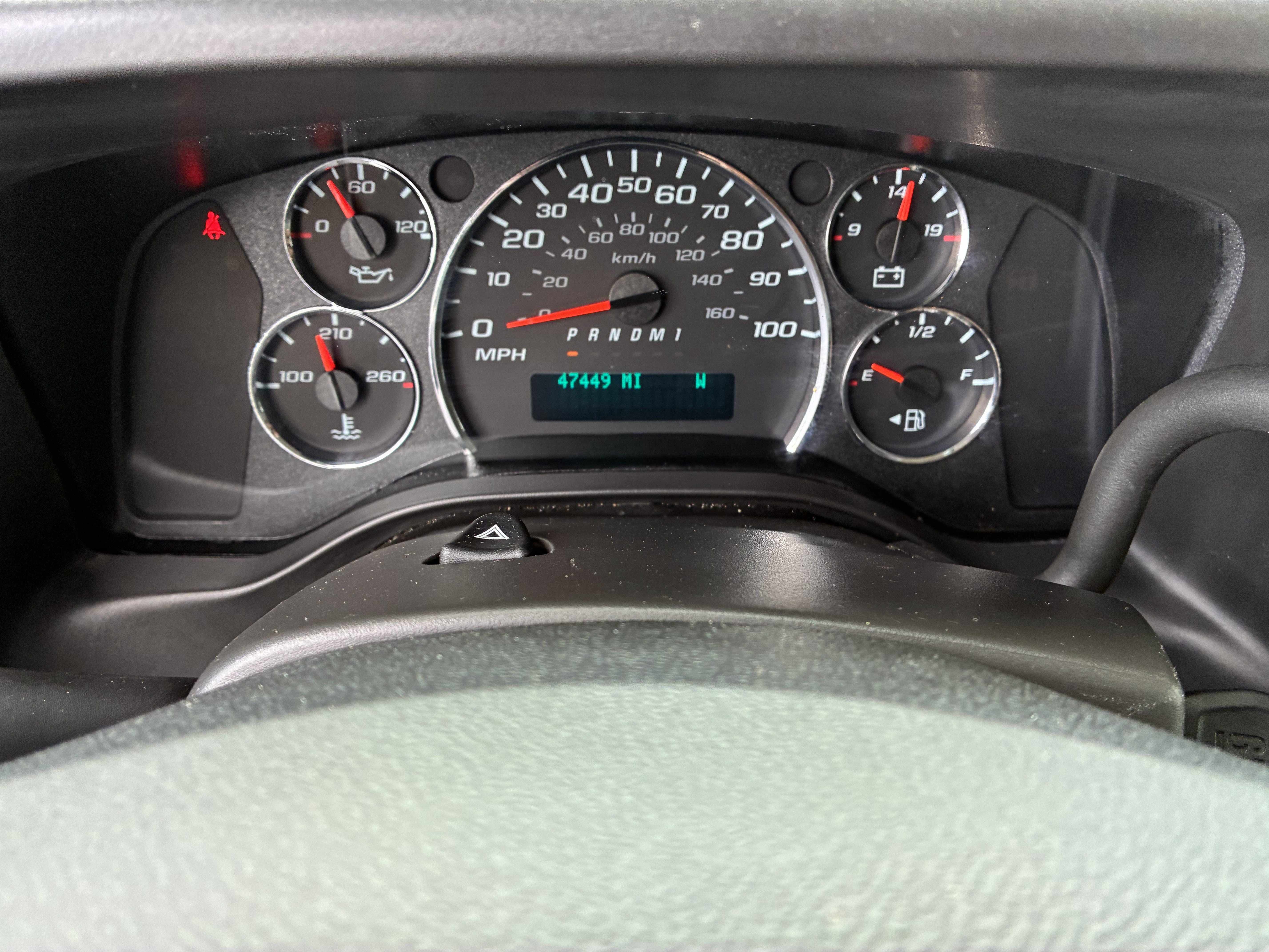 Used 2025 Chevrolet Express 3500 LT w/ LT Preferred Equipment Group RWD image 31
