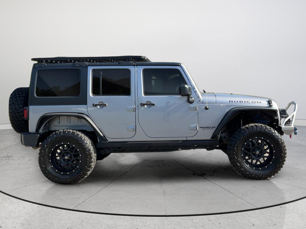 Used 2015 Jeep Wrangler Unlimited Rubicon w/ Connectivity Group image 6