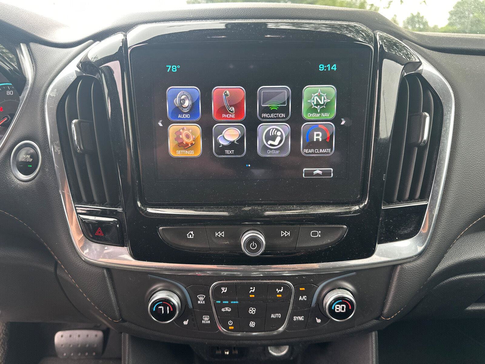 Used 2019 Chevrolet Traverse LT FWD image 7
