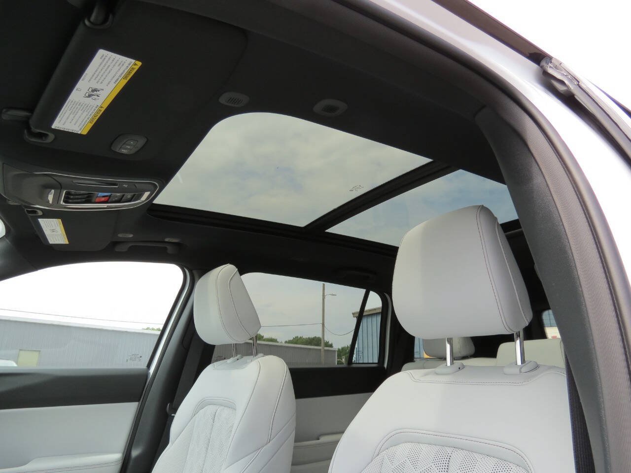 New 2026 Jeep Cherokee Overland AWD/4WD image 20