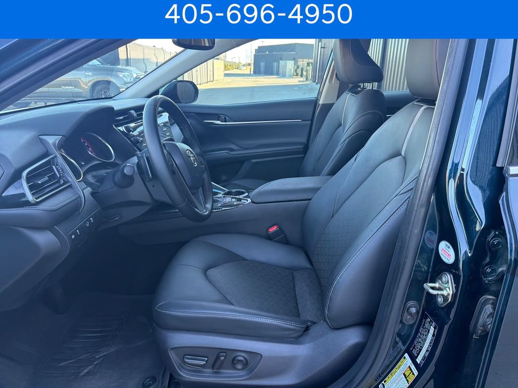 Used 2020 Toyota Camry XSE FWD image 14