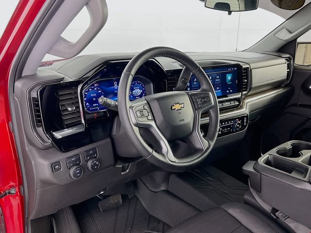 Used 2024 Chevrolet Silverado 1500 LT w/ Protection Package AWD/4WD image 34