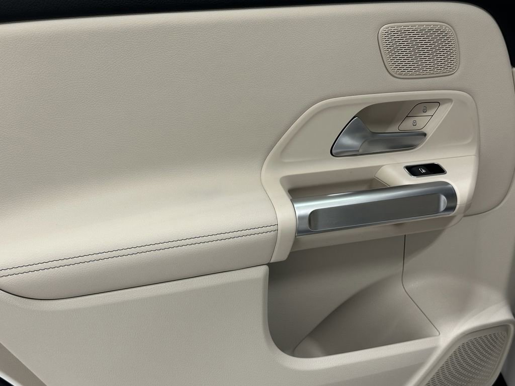 Certified 2024 Mercedes-Benz EQB 250+ image 24