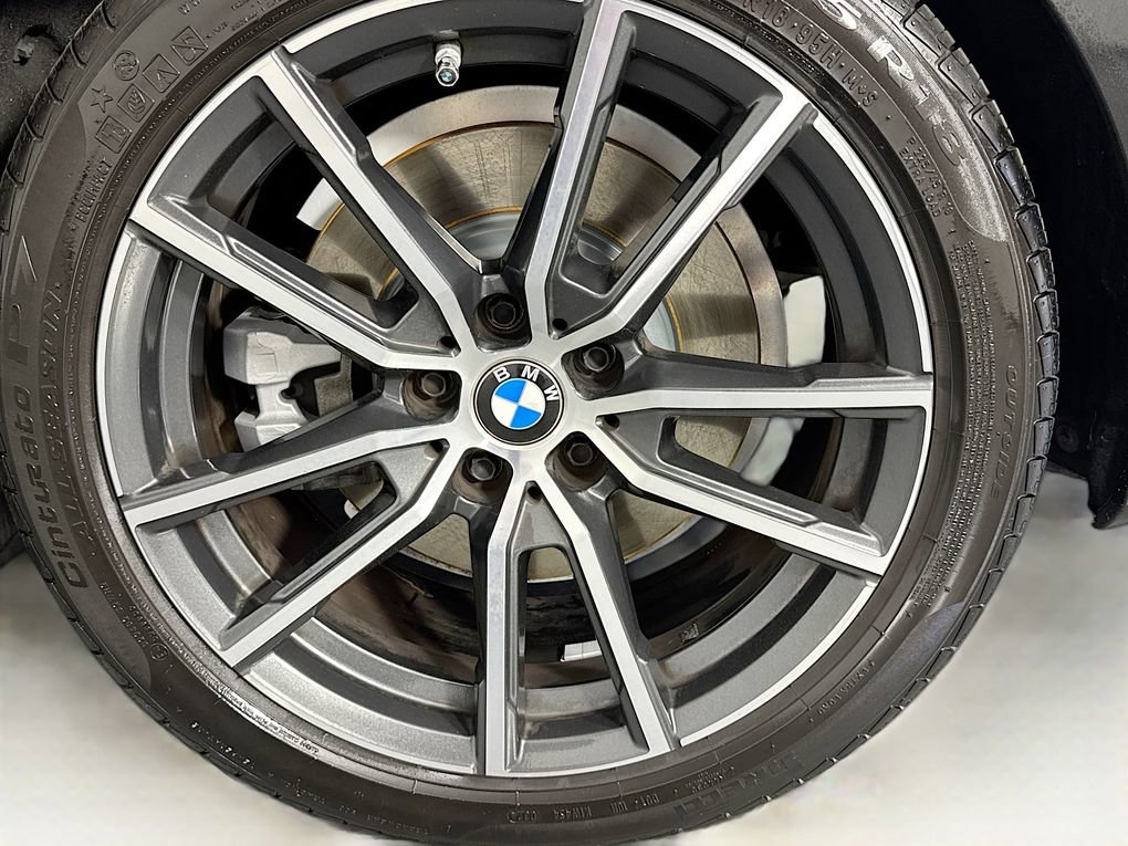 Used 2021 BMW 430i Convertible w/ Premium Package image 32