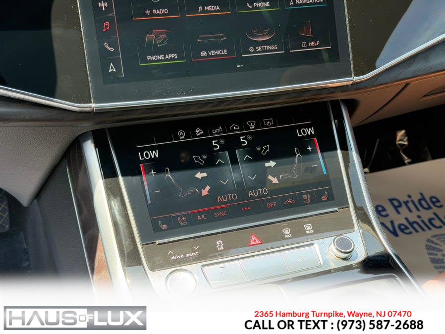 Used 2020 Audi Q8 Prestige w/ Prestige Package AWD/4WD image 34