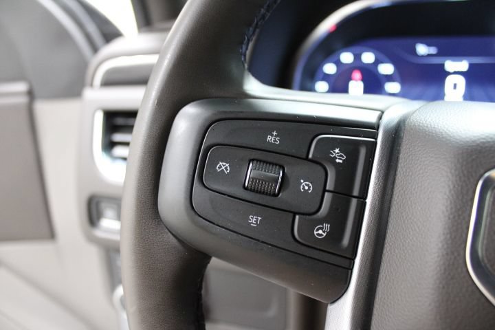 Used 2024 GMC Yukon SLT w/ SLT Luxury Package AWD/4WD image 37