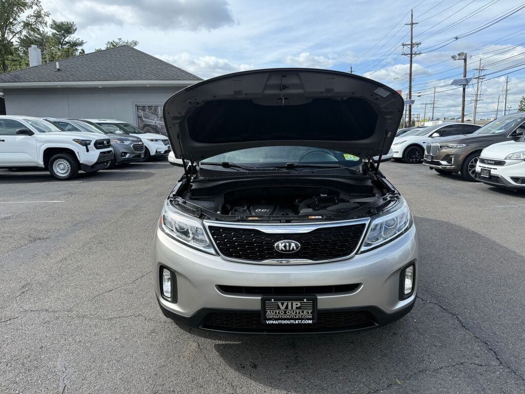 Used 2014 Kia Sorento LX FWD image 31