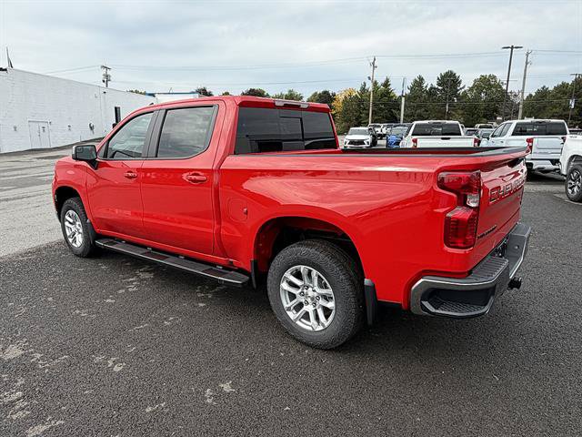 New 2026 Chevrolet Silverado 1500 LT w/ Z71 Off-Road Package AWD/4WD image 3