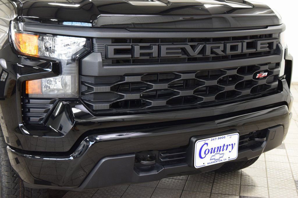 New 2026 Chevrolet Silverado 1500 Custom Trail Boss w/ Turbomax Blackout Package image 13