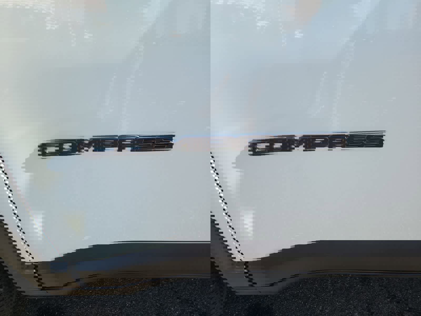 New 2026 Jeep Compass Latitude image 15