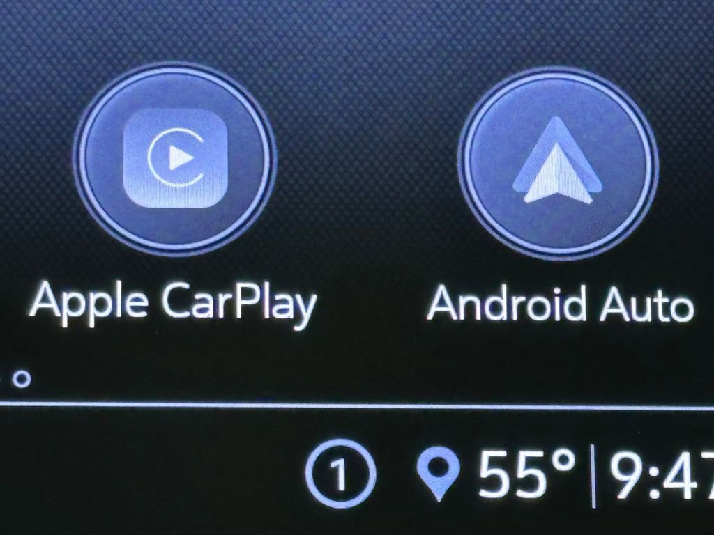 Used 2020 Buick Enclave Avenir w/ Avenir Technology Package image 40