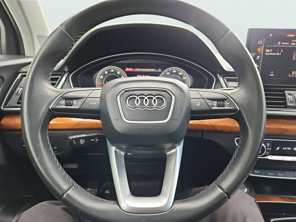 Used 2023 Audi Q5 2.0T Premium Plus AWD/4WD image 33