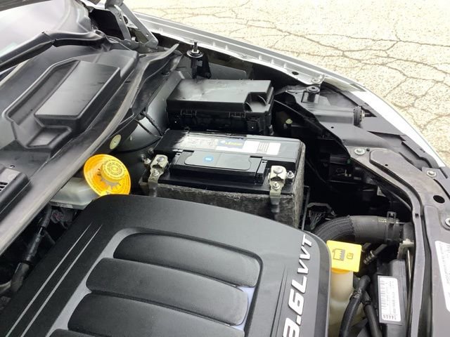Used 2018 Dodge Grand Caravan SXT FWD image 18