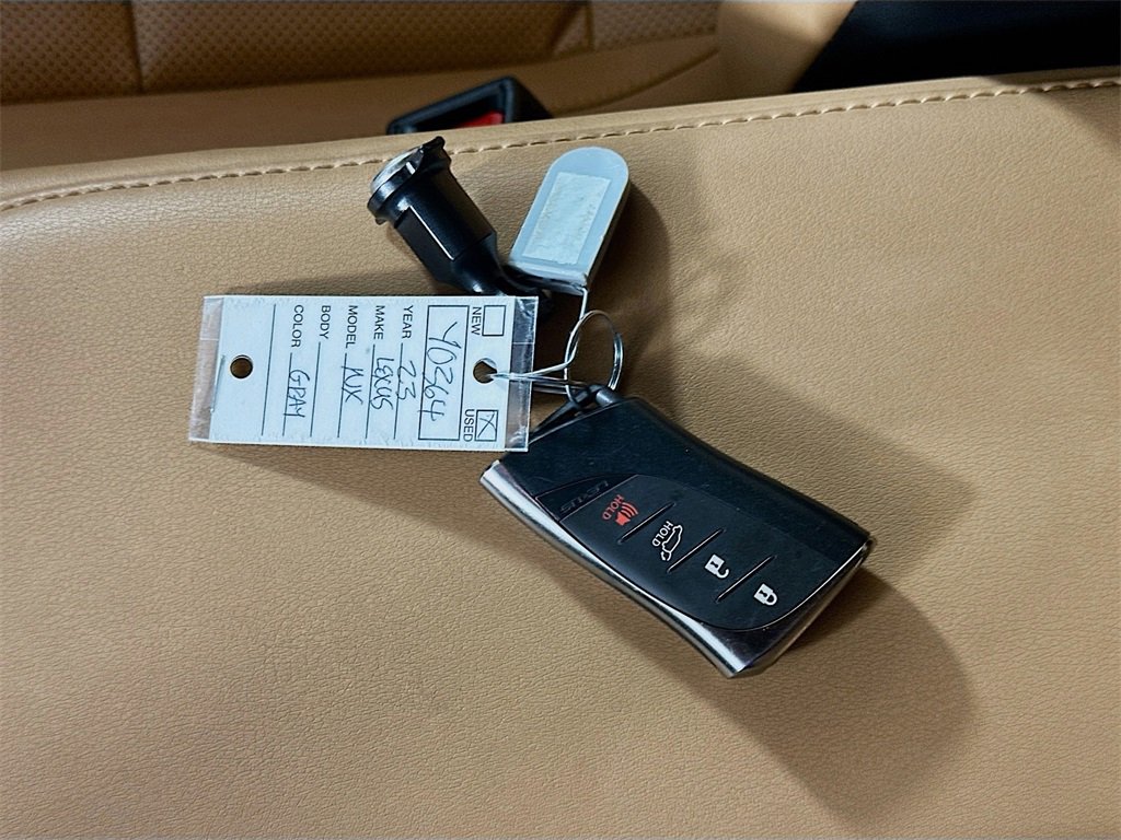 Used 2023 Lexus NX 250 FWD image 35