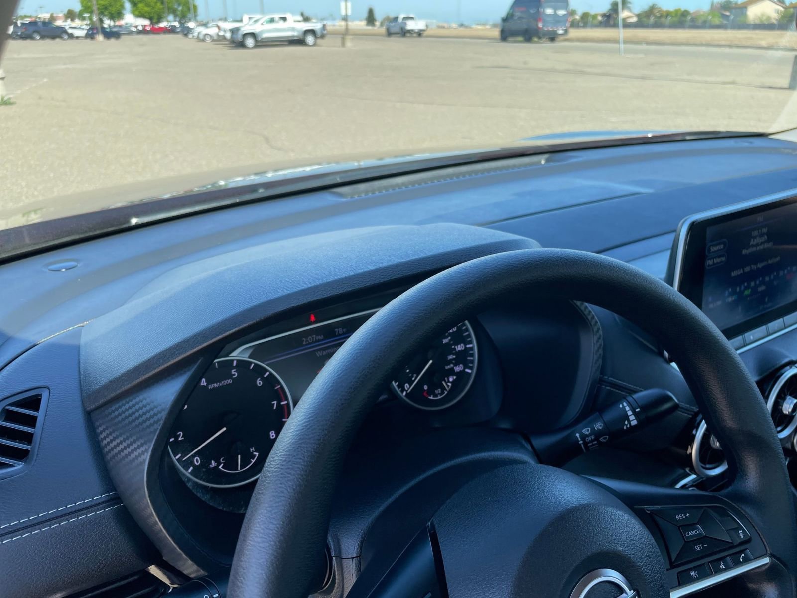 Used 2025 Nissan Sentra SV image 33