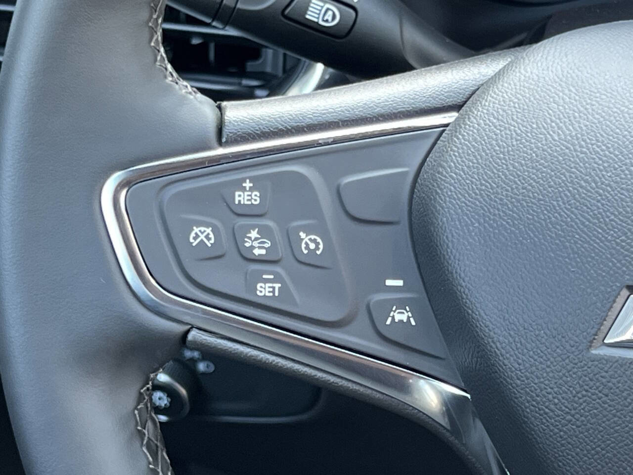 Used 2024 Chevrolet Equinox LT image 23