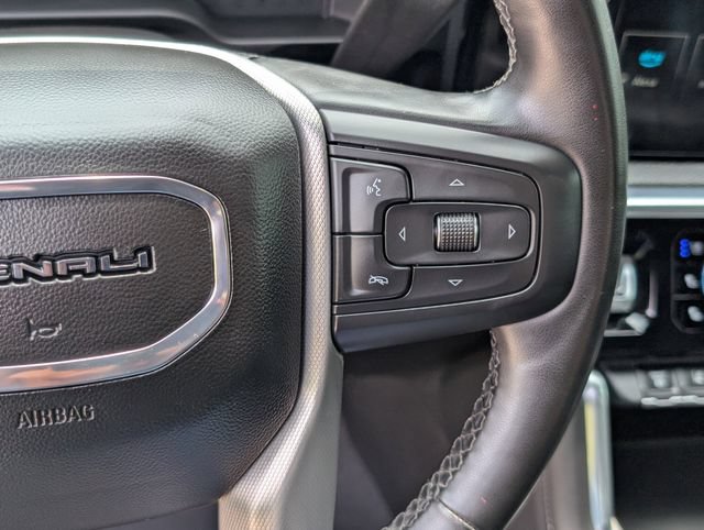 Used 2024 GMC Sierra 2500 Denali w/ Denali Reserve Package AWD/4WD image 15