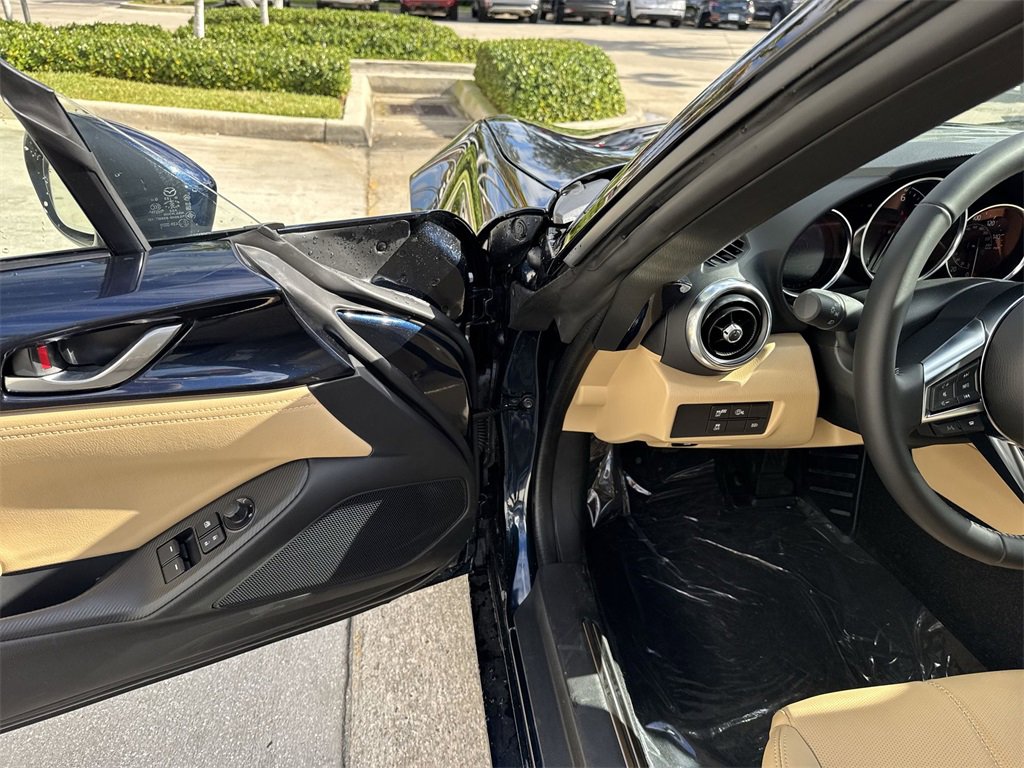 New 2025 MAZDA MX-5 Miata Grand Touring image 18