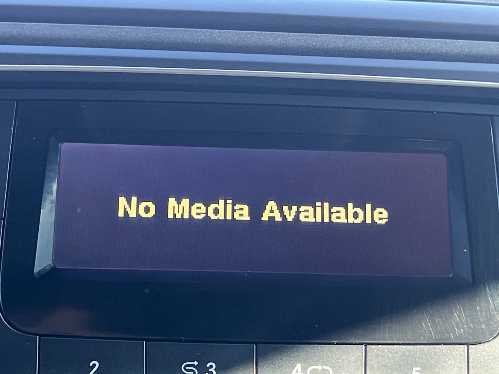 Used 2016 RAM 3500 Tradesman image 20