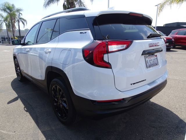 Used 2023 GMC Terrain SLT w/ Elevation Edition FWD image 2