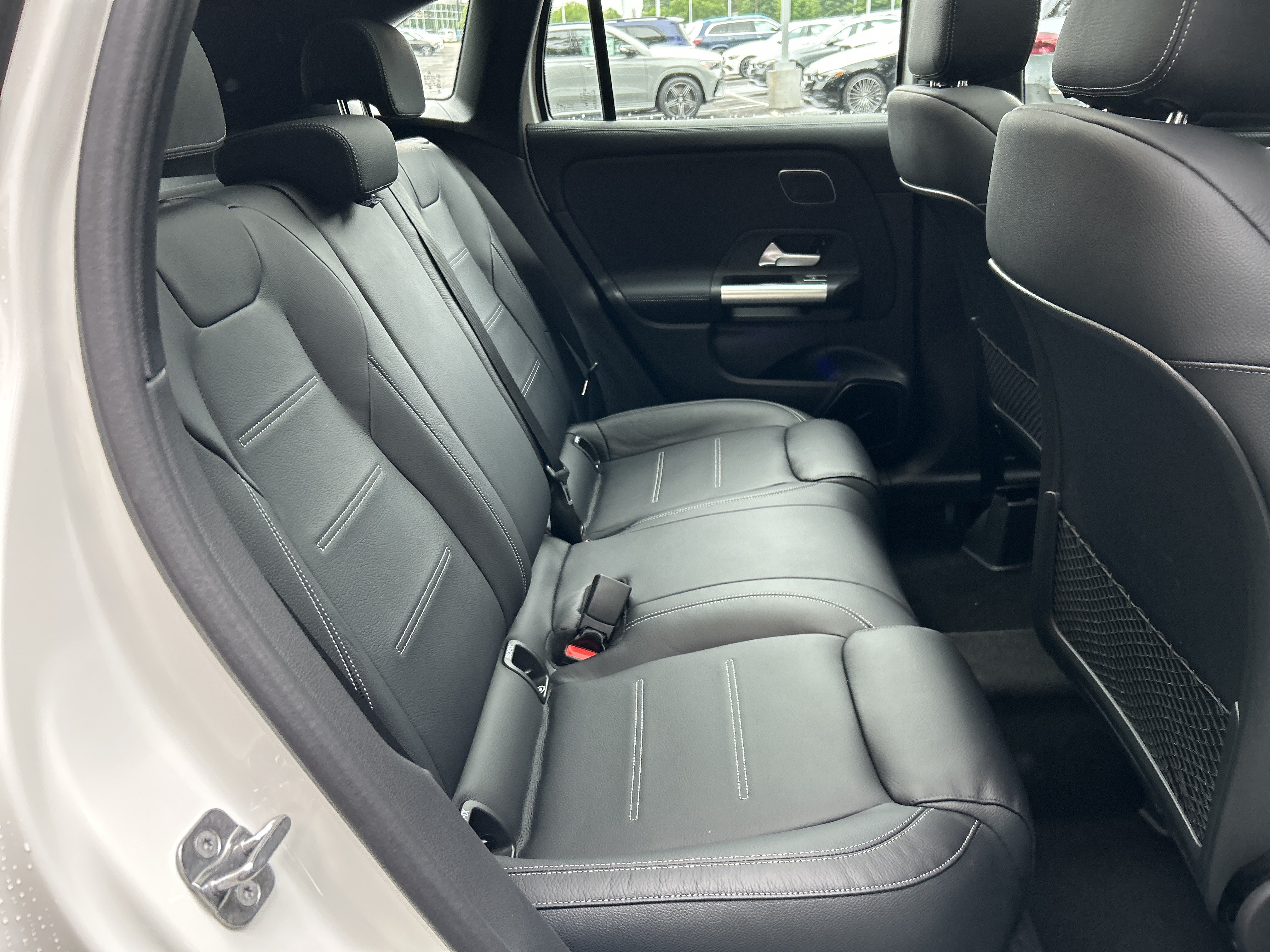 New 2026 Mercedes-Benz GLA 35 AMG 4MATIC image 40