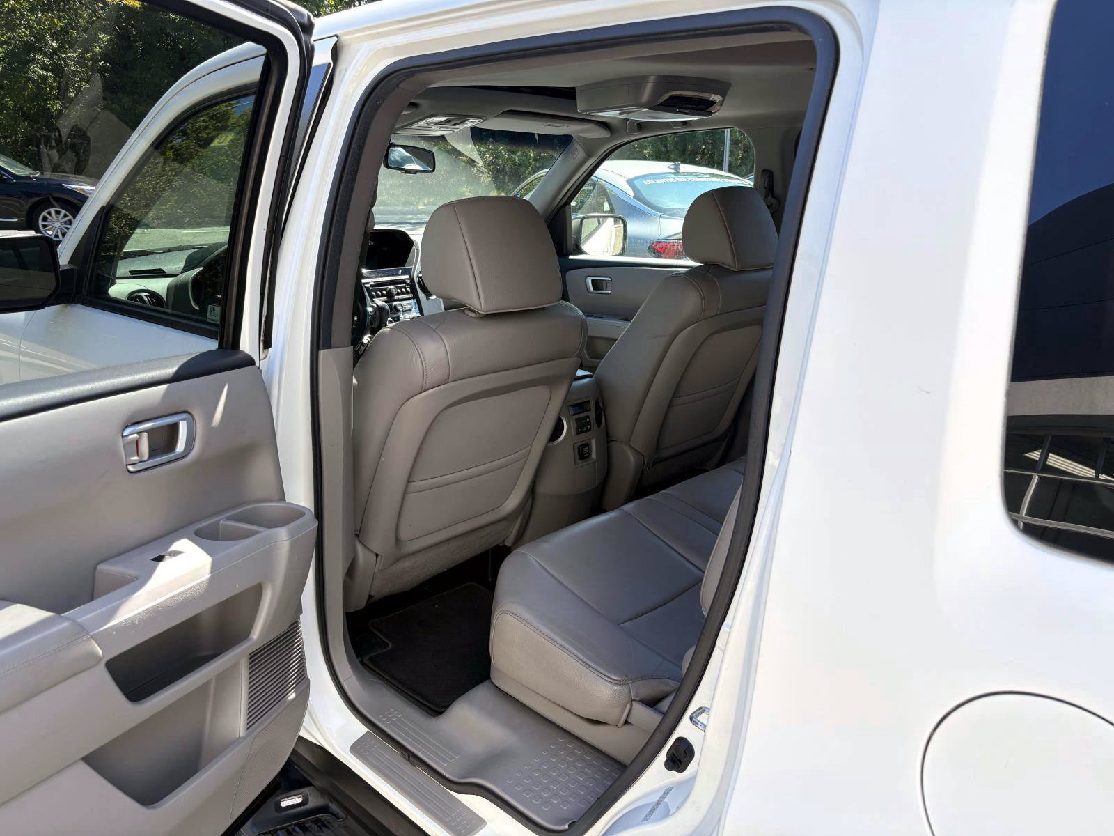 Used 2012 Honda Pilot EX-L image 29