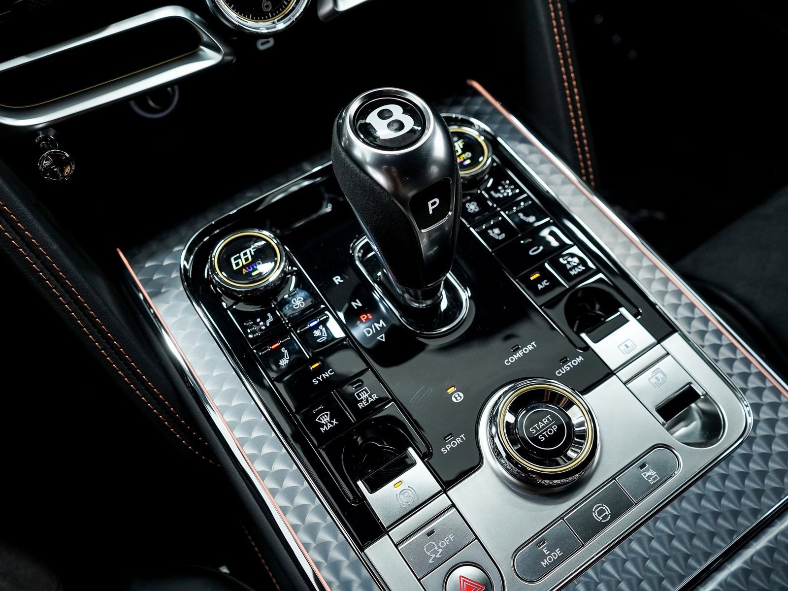 New 2025 Bentley Flying Spur Plug-In Hybrid image 36