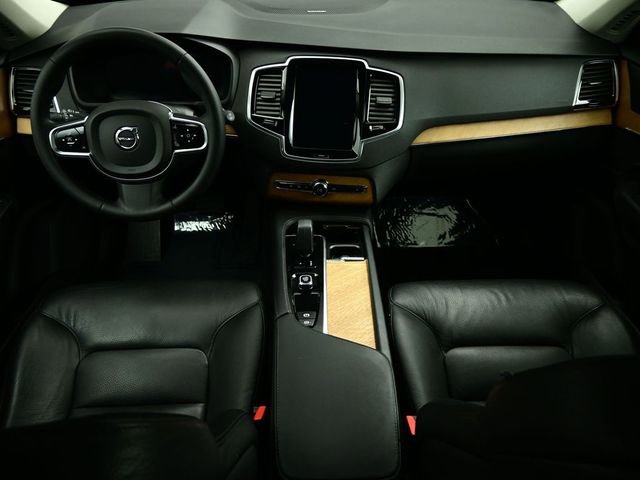 Used 2023 Volvo XC90 B6 Plus w/ Protection Package image 35