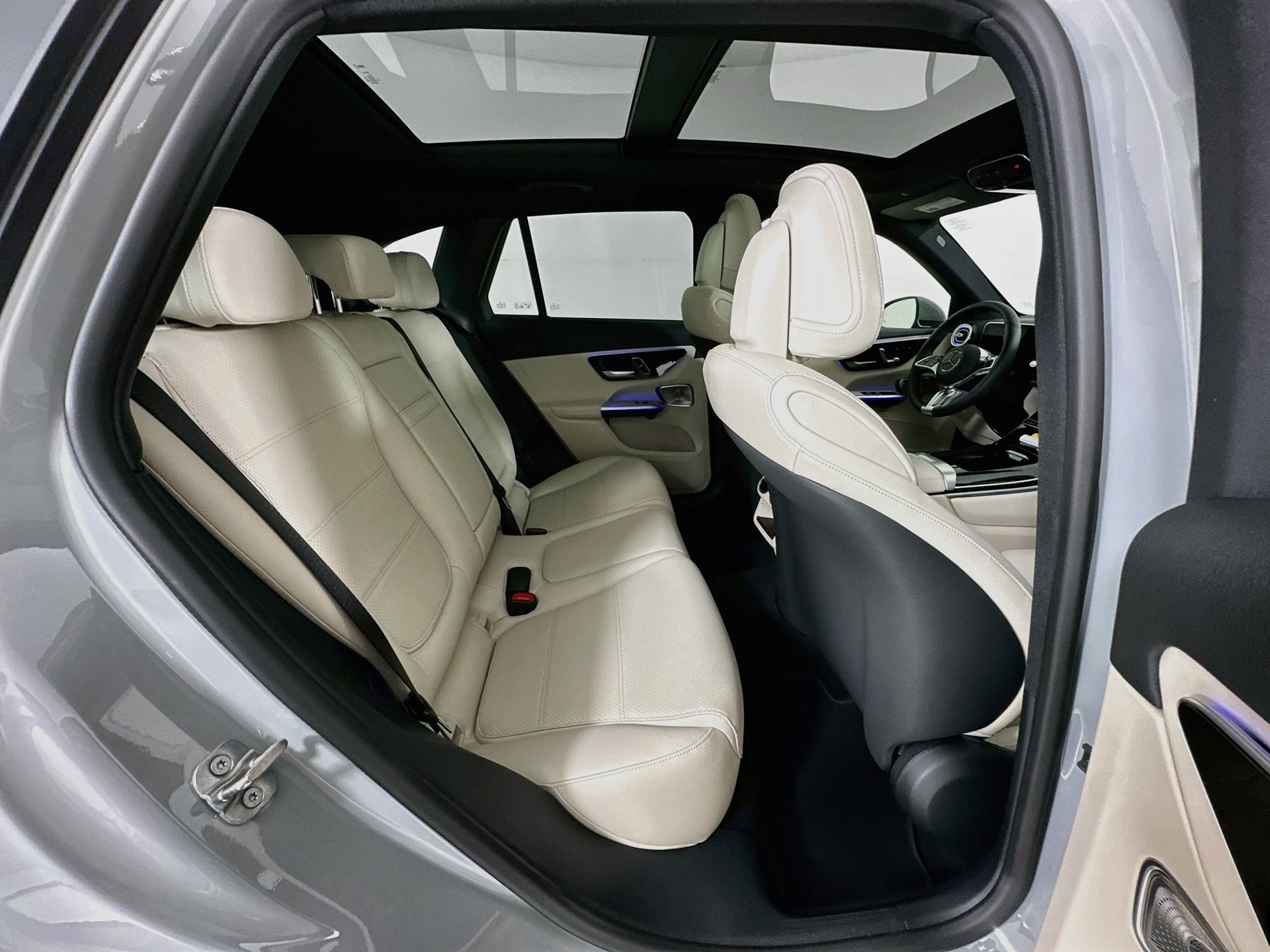 New 2027 Mercedes-Benz GLC 300 4MATIC image 30